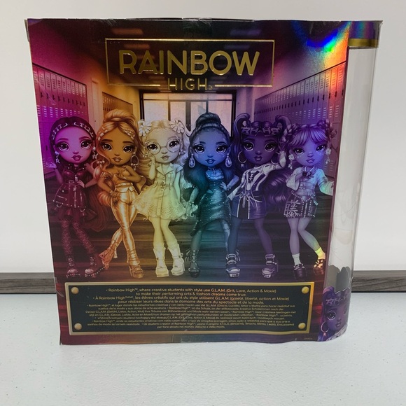 Rainbow High Mila Berrymore Fashion Doll with Accessories-New - Picture 2 of 10